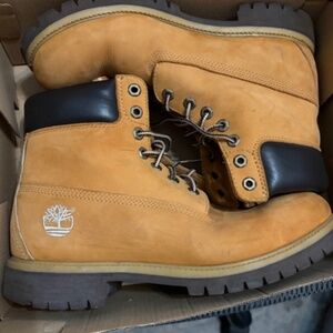 Men's Timberland Waterproof Boot, Size 9
